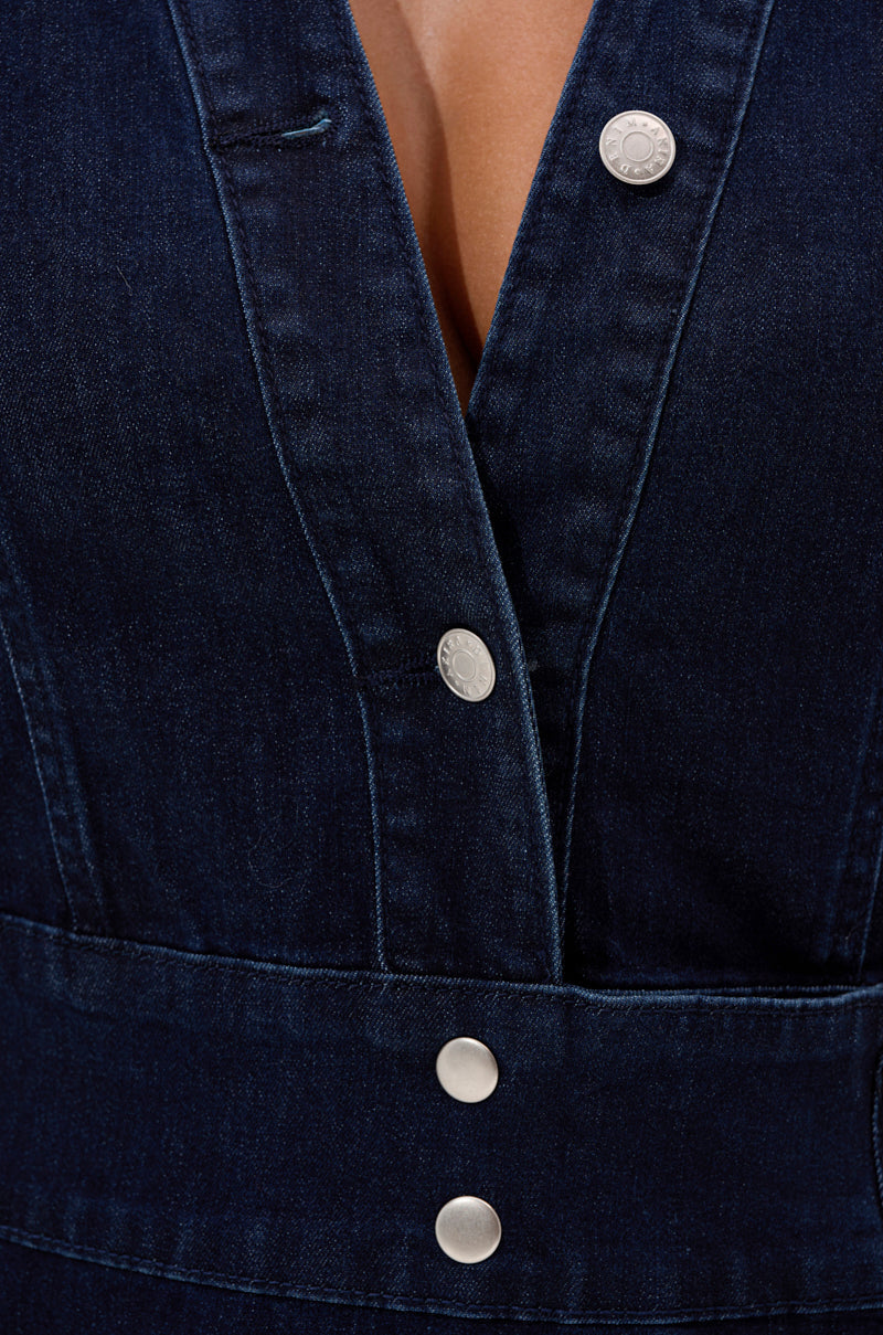 CHELSEA BUTTON SIDE DENIM MAXI DRESS