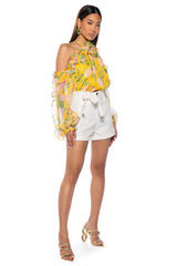ALPHA HIGH RISE PLEATHER SHORTS IN WHITE