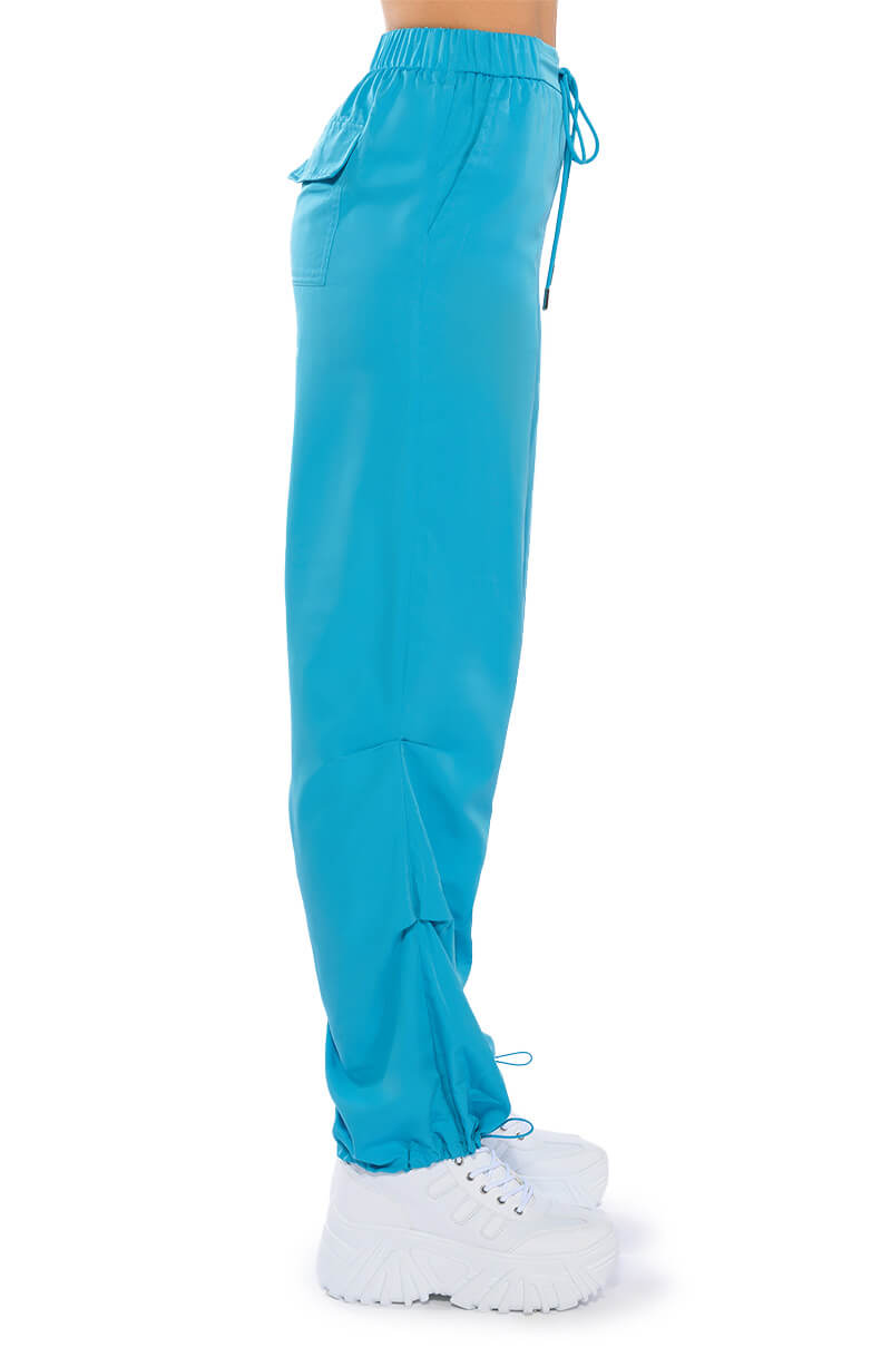 VACAY MODE DRAWSTRING JOGGER